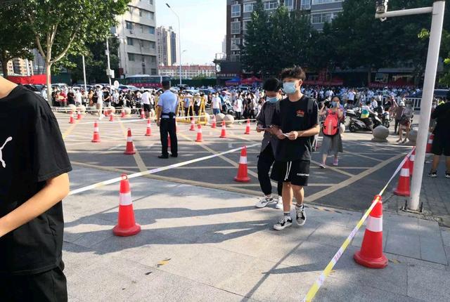 河南高考神仙打架名场面,一场关于梦想与坚持的较量 河南高考神仙打架名场面,一场关于梦想与坚持的较量