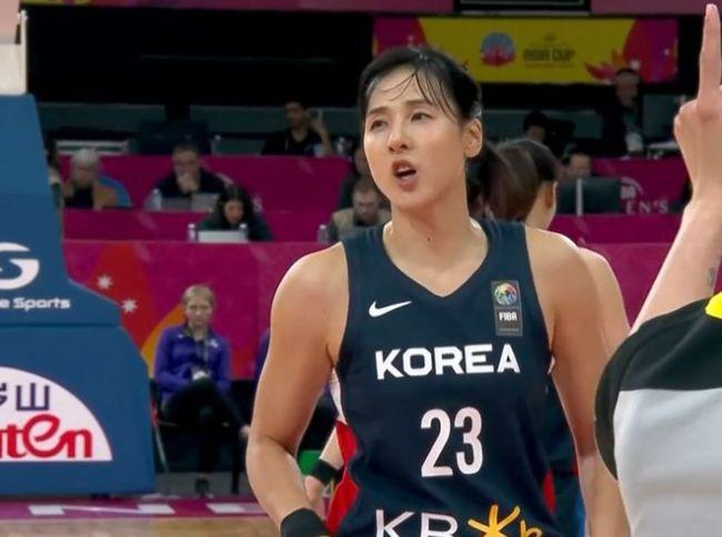 中国女篮vs法国女篮2026，一场值得熬夜观看的硬仗