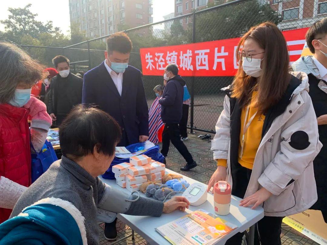 篮球最新比赛，这赛季真是看得我血压飙升