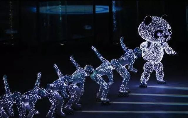 平昌冬奥会最后8分钟，北京用科技+人情惊艳世界，我反复看了3遍