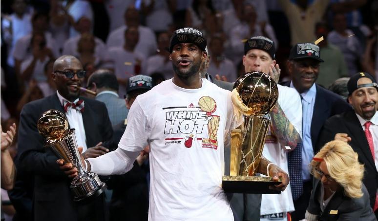 NBA目前各队战绩排名，赛季过半，强队与黑马齐飞