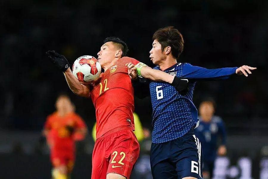 中国足球队赢过日本吗？这事儿还真得掰扯掰扯