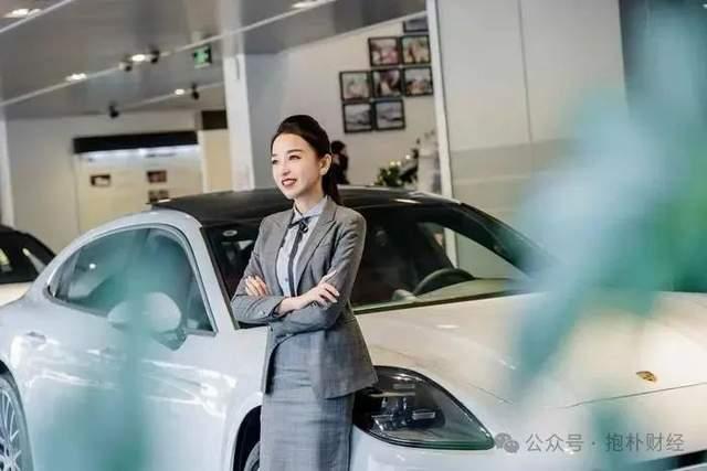 青岛保时捷中心女销冠再夺上半年桂冠，坚韧与激情的胜利