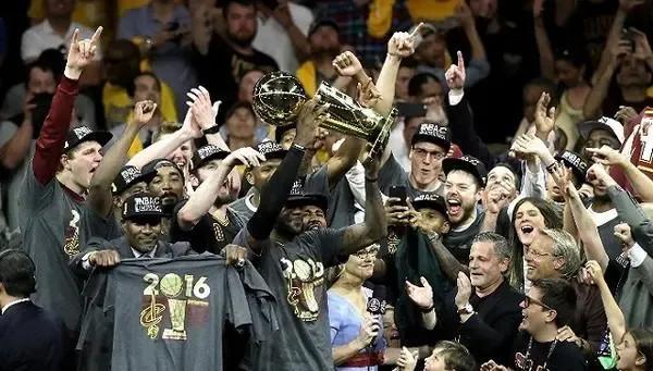 10年NBA总决赛冠军是哪些球队？一个老球迷的回忆录