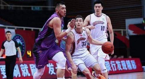 山东男篮球员名单2026，这支队伍到底变没变样？