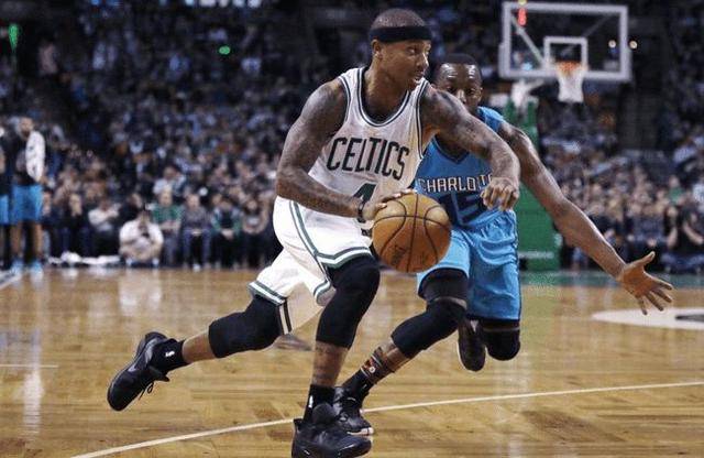 保罗的黄蜂是现在的鹈鹕吗？聊聊NBA那些借尸还魂的球队