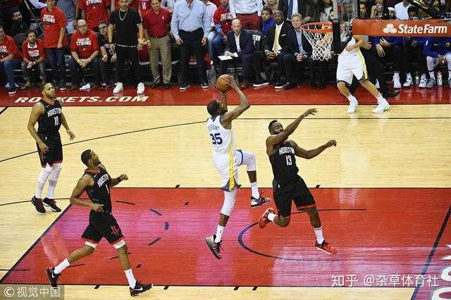 NBA第二场总决赛结果，一场让人血压飙升的攻防大战