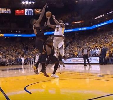 NBA计时规则，从24秒到0.1秒，那些改变比赛走向的隐形裁判