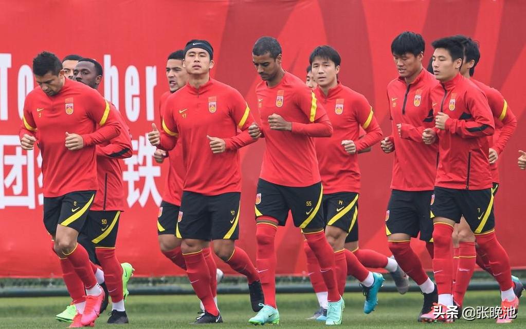 菲律宾男足强吗？别急着笑，先看看他们这几年干了啥